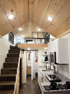 Charming Tiny House Retreat in Danville, Georgia - 1