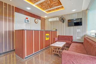 FabHotel The Grand Luxury Stay - 8