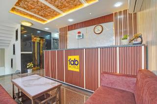 FabHotel The Grand Luxury Stay - 2