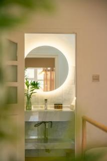 Beau Vallon Bungalows - 3