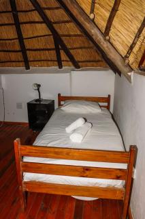 Kambaku II Boat Safaris & Lodge - 3