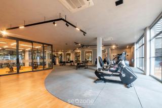 Prédio à beira-mar c/ Piscina e academia - ARUs - 2