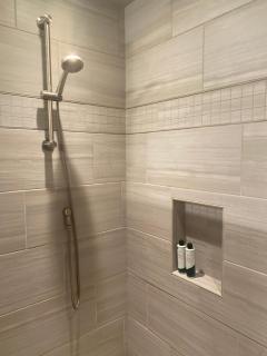 South Seattle gated community 90 day minimum - 3