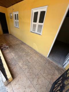 Econômica COP30 is a simple and well-located house - 5