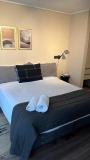 HOM I Moderno Depto 2D2B 4PAX Parking Nunoa - 6