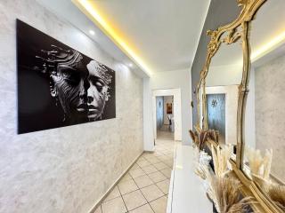 Evelyne HOME - centro storico a due passi - - 5