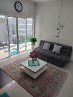 Griya Syariah Solo Homestay - 8