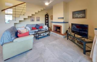 3 Bedroom Cozy Home In Islantilla - Isla Cris - 8