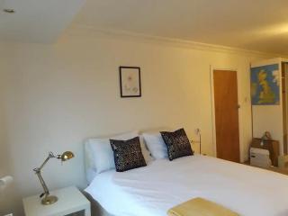 Luxury Room in Coventry - Gainford 4 - 3