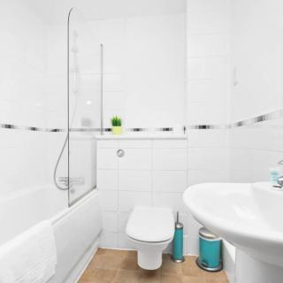 Central 3 Bedroom Townhouse - Garage - Parking 19L - Birmingham - 5