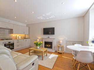 Lower Canterbury House - 8