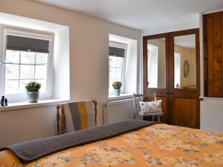 Beckside Cottage - Silsden - 2