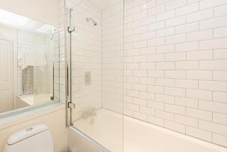 POW-36 Powis Square - 4