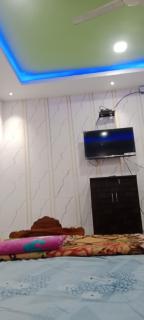 ASHA family restaurant lodging - Jājpur - 7