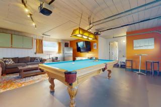 The Sunset Beach House - 2