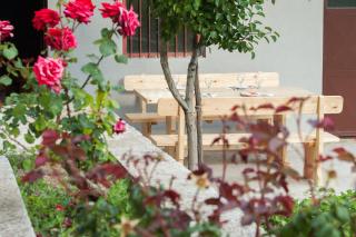 Apartments with a parking space Ostrvica, Omis - 12674 - 1