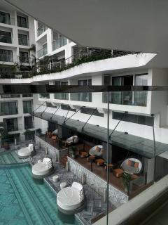 Yang Apec Mandala Home - 1