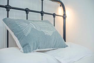 Ty Twt Tiny House - Tenby - 2