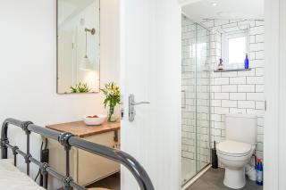 Ty Twt Tiny House - Tenby - 1