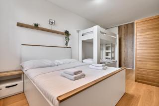 Sunside by Mountain ways - 1