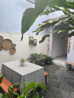 Nhà mình Homestay - 7