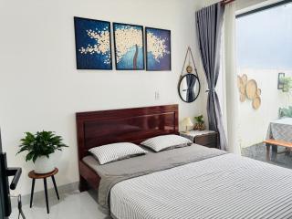 Nhà mình Homestay - 9