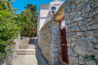 Apartments by the sea Mali Losinj, Losinj - 18322 - 1