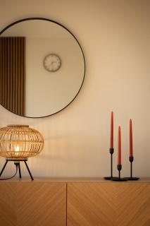 Modern apartment with balcony and free parking - 7