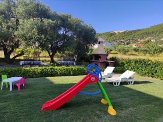 Apartments by the sea Banjol, Rab - 23094 - 2