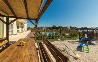 Family-friendly apartments with swimming pool Plano, Trogir - 24056 - 2