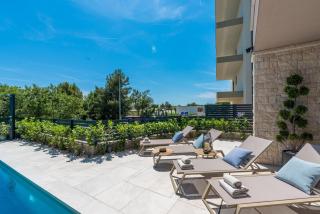 Villa Nea with private pool and BBQ - 8