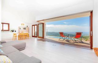 Stunning Home In Galilea - 7