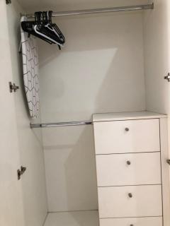 Grand view Venice 1BR with balcony near BGC - 9