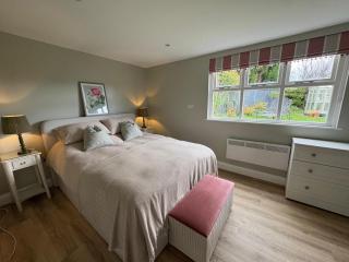 Little Pear Tree - 5