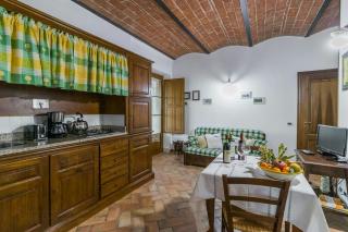Lake View Apartment In Umbria - 8