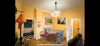 Boho hidaway near the Castle - 4