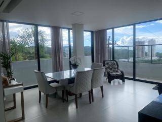 Casa na PRAIA BRAVA 7 min de Balneário Camboriú - 1