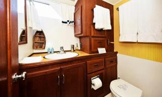 Unique Yacht Rental in a Peaceful Setting on Damariscotta River, Maine - 5