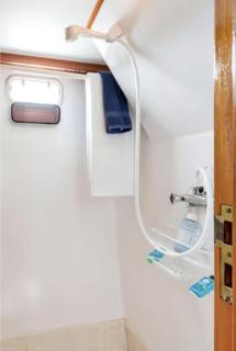 Experience the Magic of Sleeping Your Own Private Yacht in Damariscotta, Maine - 7