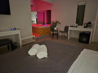 Duomo Luxury Suite Jacuzzi Catania - 2