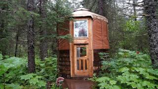 Nature Escape in an Alaskan Glamping Village for Family Fun - 8