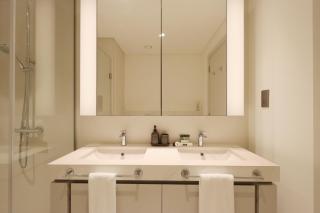 Livbnb-3BR Plus Maid's Room with Marina and City Skyline Views - 3