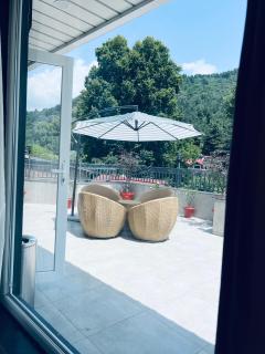 Mountain Nest A Boutique Stay Near Dal Lake, Srinagar - 1