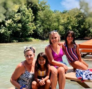 Texas Creekside Safari Tent Glamping Perfect for Nature Retreats for Water Sports Enthusiasts - 6