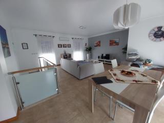 Chez Victor et Maria - Appartement privé avec garage - São Domingos de Rana - 0