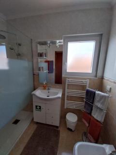 Chez Victor et Maria - Appartement privé avec garage - São Domingos de Rana - 4