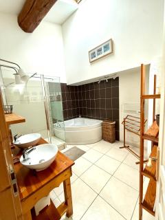 Gîte au cœur d un caveau de dégustation de vin - 5