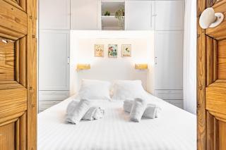 Newly Renovated Gem, Old Antibes - 4