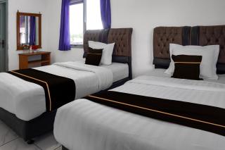 Collection O near Universitas Negeri Padang formerly Hotel Amra - 9