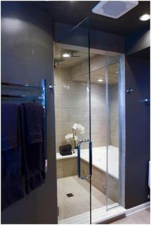 Incredible Lakefront Villa with Gorgeus Sights and Fireplace in Gary, Indiana - 4